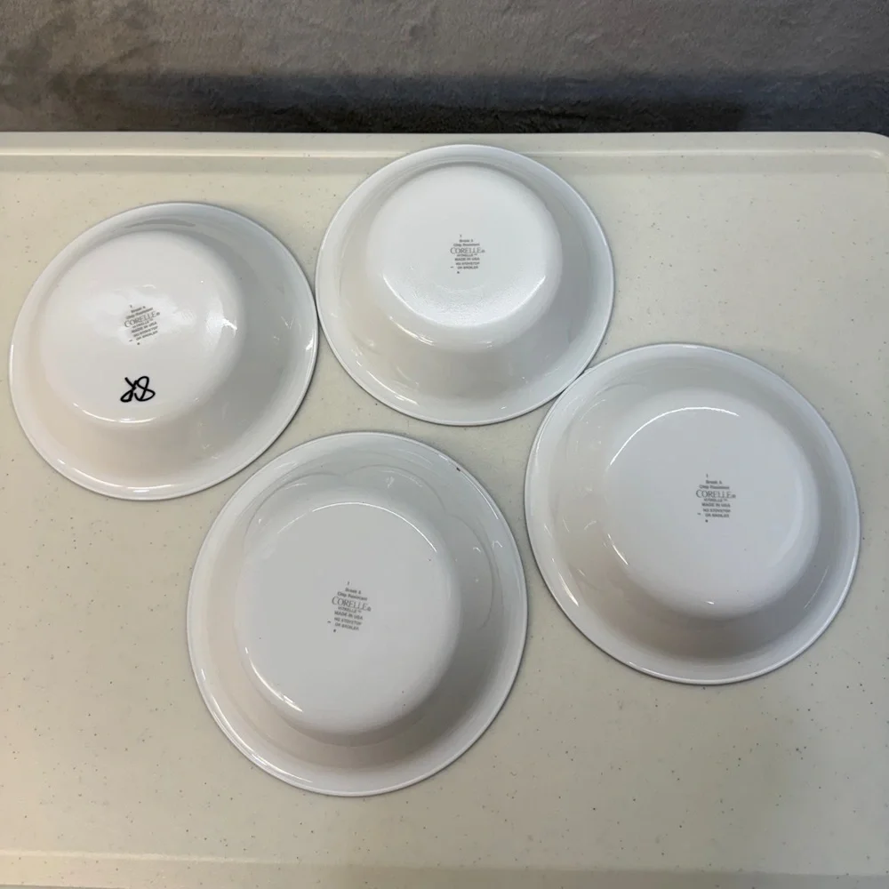Corelle Bowls Vitrelle Berry Bowls White Black Trim Chip Resistant Made in USA